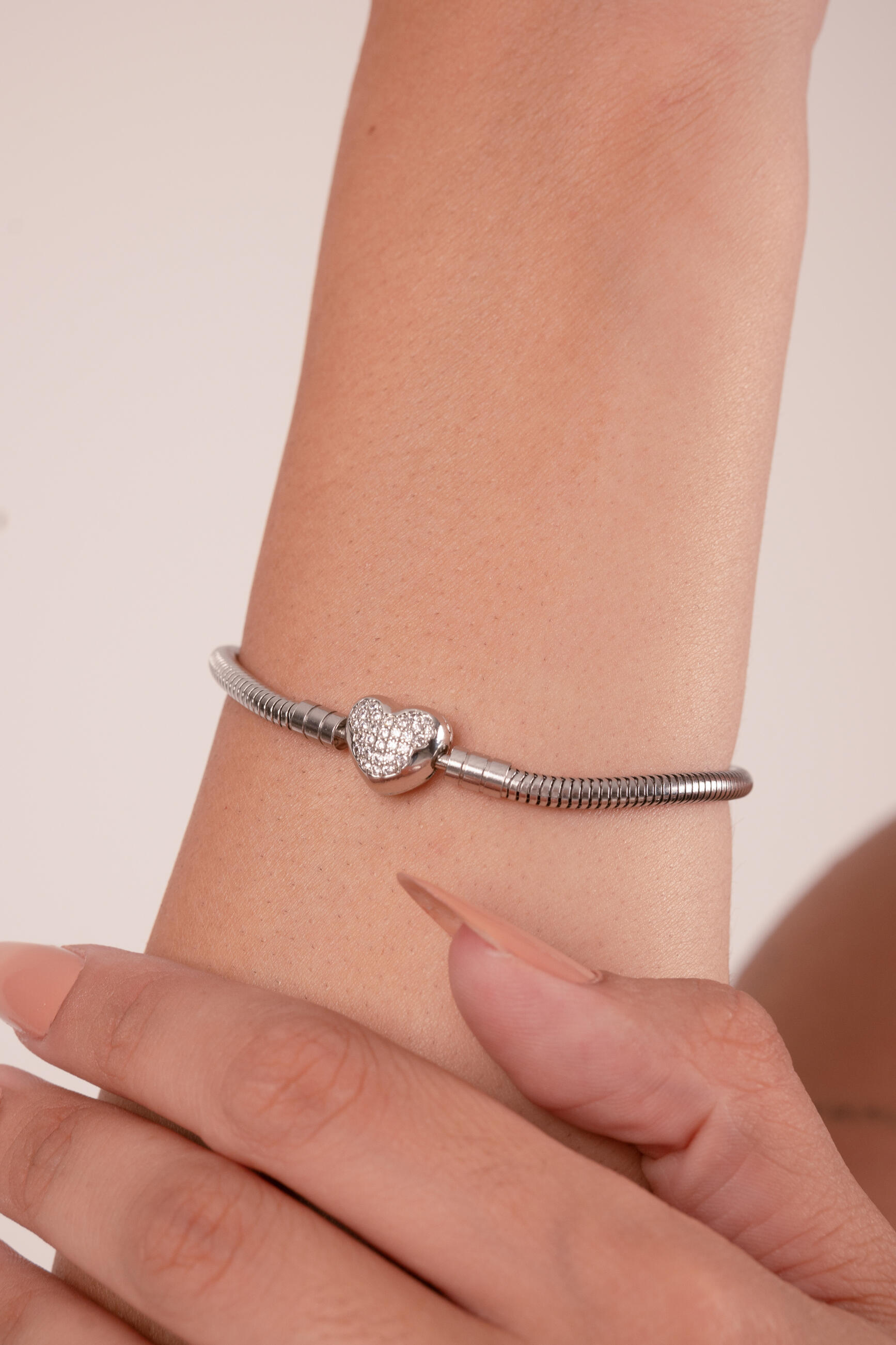 Product Shots — Eray Karatepe, 04